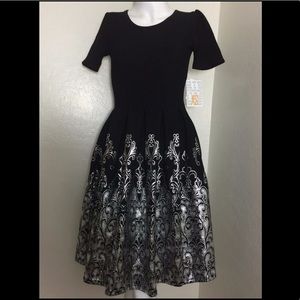 Elegant Lularoe Amelia Size XS